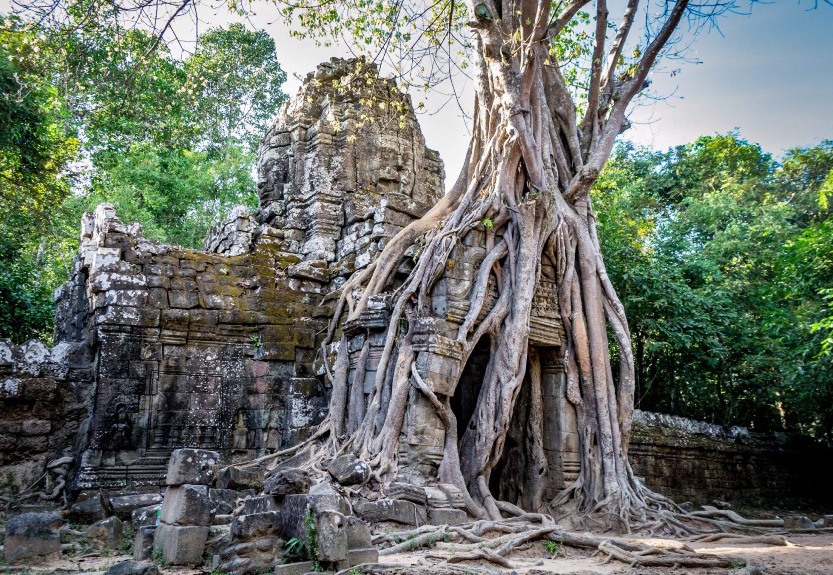 When is the best time to take a boat trip to Angkor Wat?